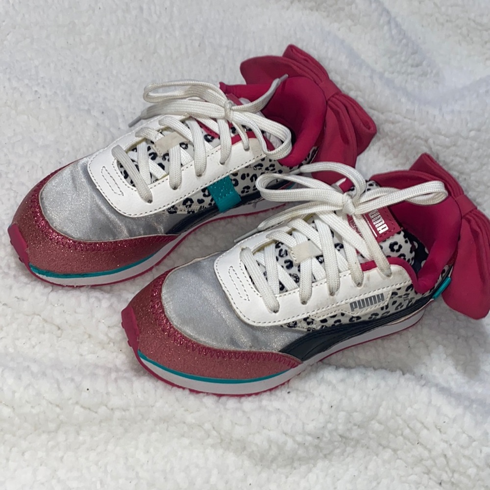 Lol surprise Puma girls sneakers